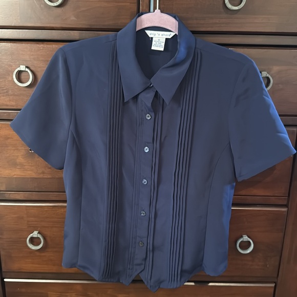 Vtg SHIP’N SHORE Blue Short Sleeve Shirt size 10 - Picture 1 of 11
